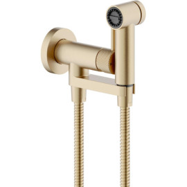 0001AV131600CGP-AV131600CGP